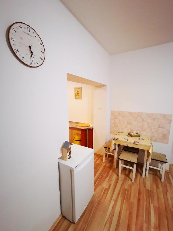 Máté apartman Gyula Esterno foto